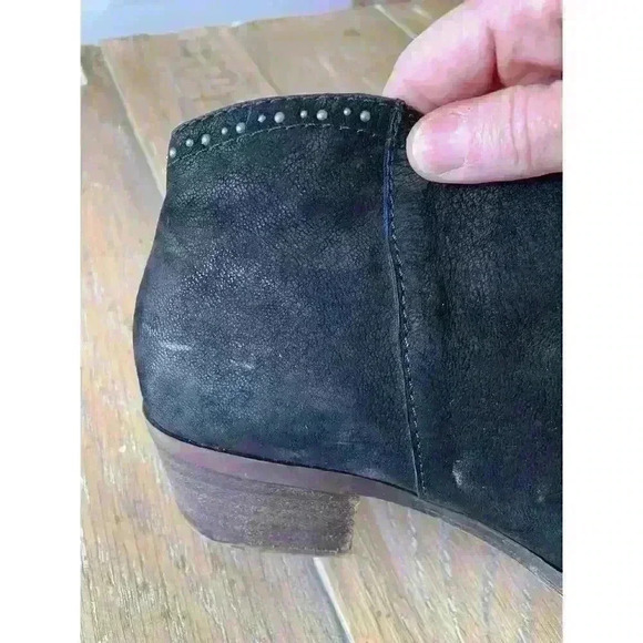 Lucky Brand Women's Sz 8 Benna Black Studded Suede Ankle Boots Bootie - Picture 9 of 11